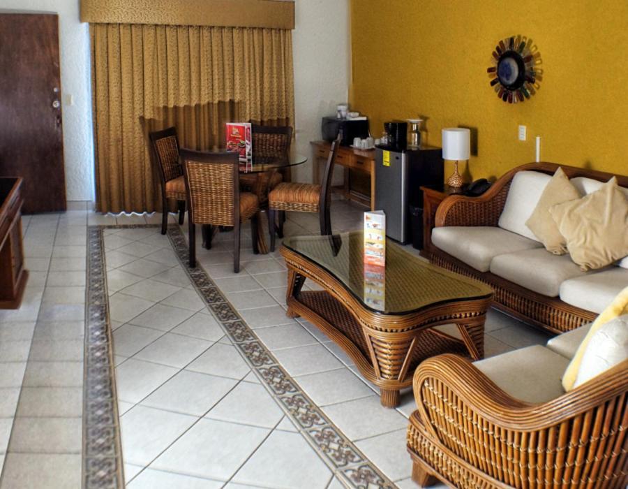 Hotel Mision Santa Maria San Quintin Exterior photo