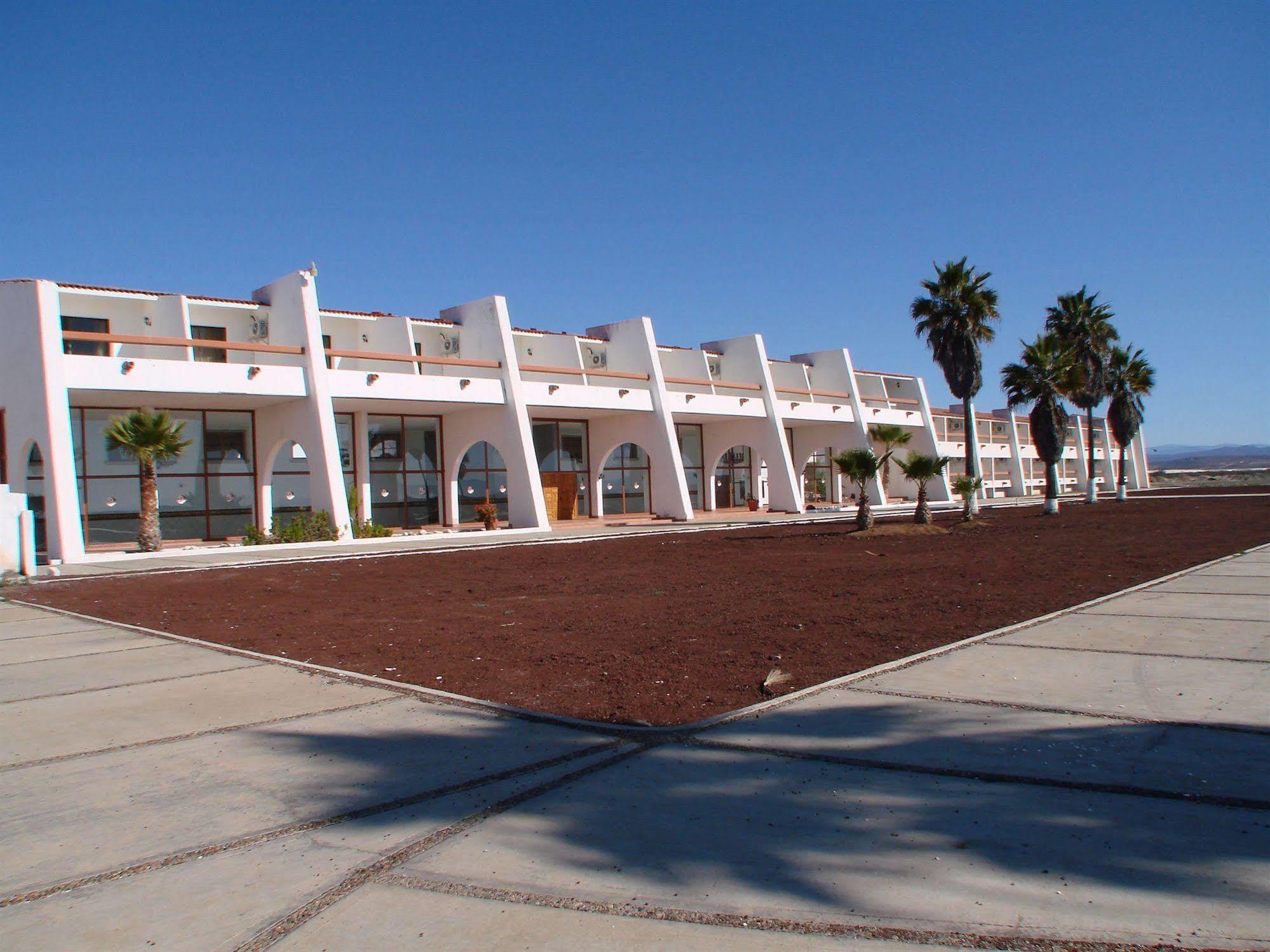 Hotel Mision Santa Maria San Quintin Exterior photo