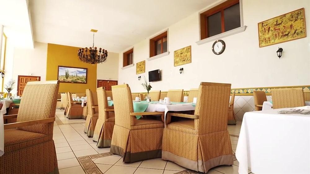 Hotel Mision Santa Maria San Quintin Exterior photo